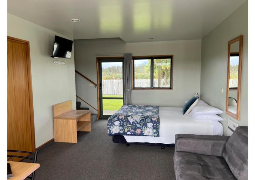 Haast Beach Motel Extérieur photo